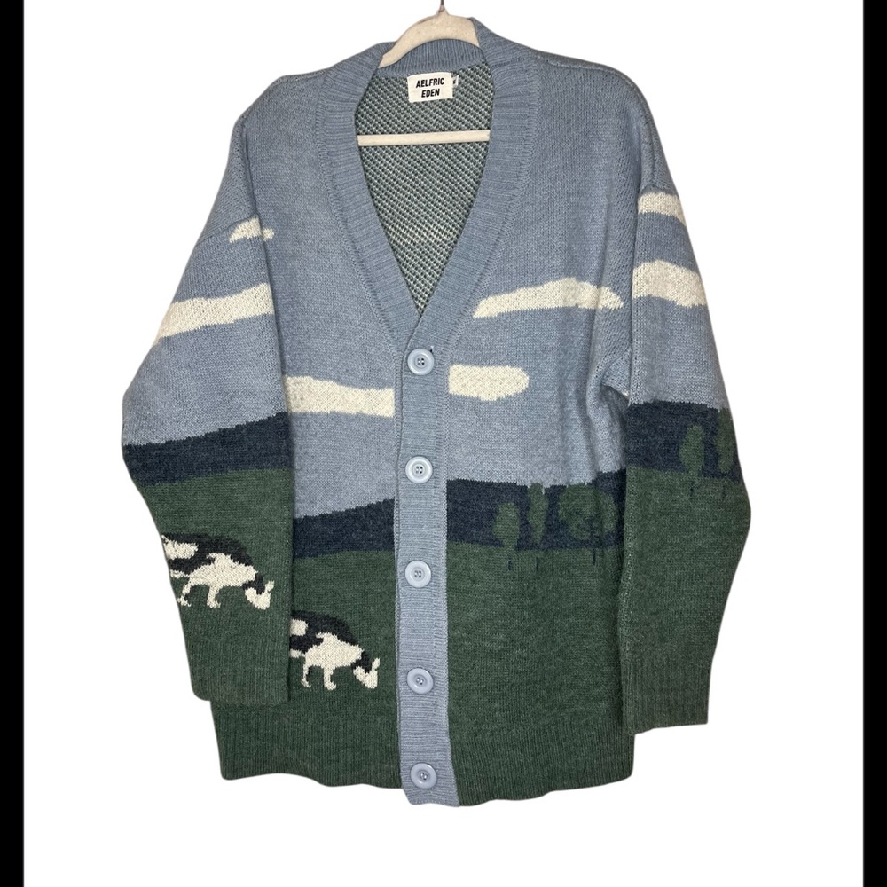 Aelfric Eden Blue and Green Landscape Cardigan - Picture 3 of 6